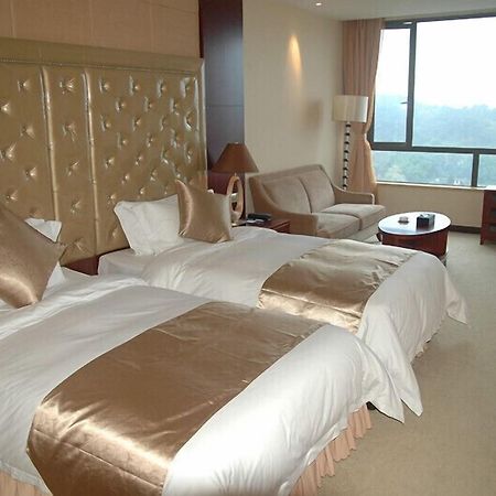 Yue Xiu Hotel Guangzhou Ruang foto