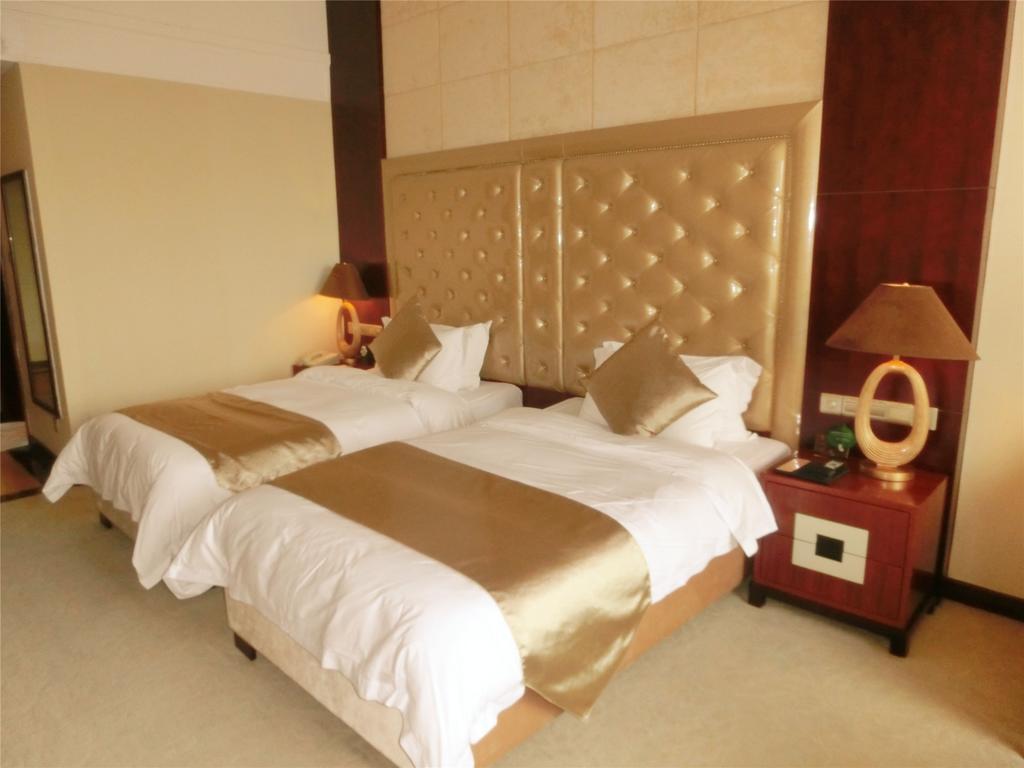 Yue Xiu Hotel Guangzhou Ruang foto